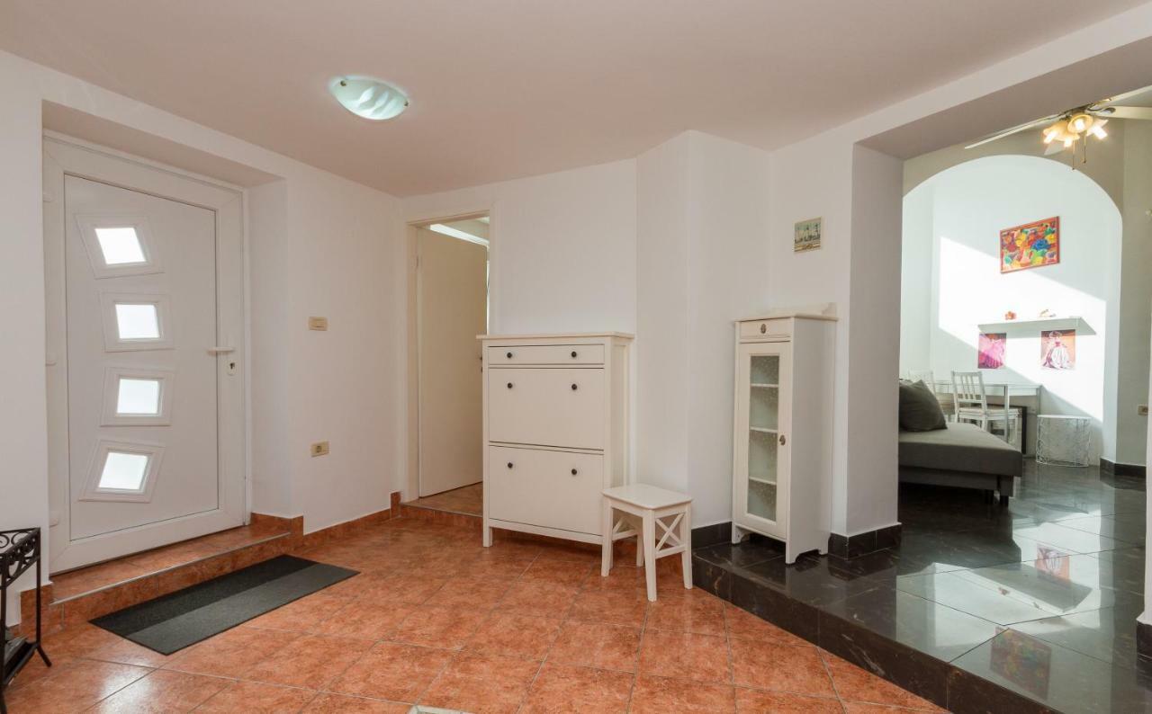Philosophy Apartment Portorose Esterno foto